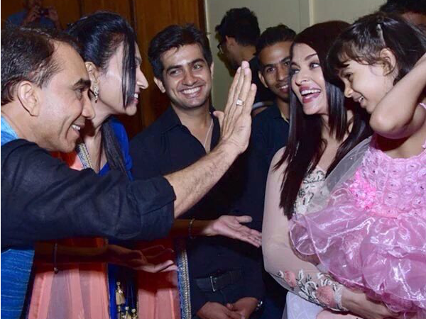 Dealing With Crowds Dealing With Crowds