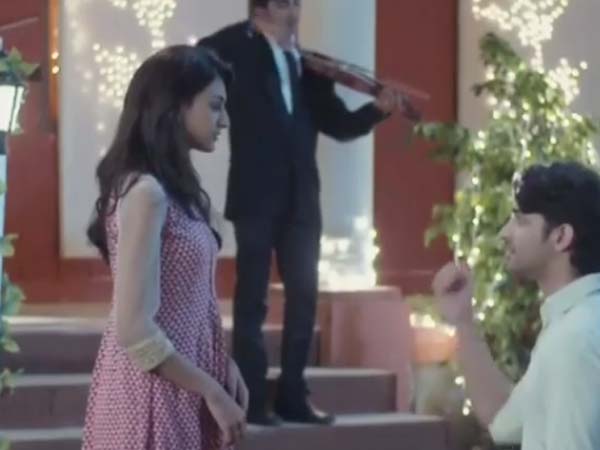 Dev Proposes Sonakshi