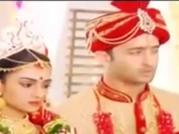 Dev & Sona Take Care Of Ishwari