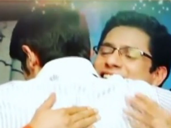 Naksh Jumps On Naitik! Naksh Jumps On Naitik!