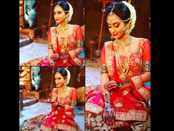 Check Out Krystle D’Souza & Kishwer Merchant’s New Looks On The Show Brahmarakshas (PICS)