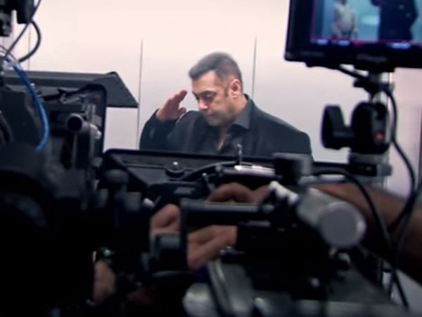 The Making Of Bigg Boss 10 Promos: Salman Khan Enjoys While Shooting 