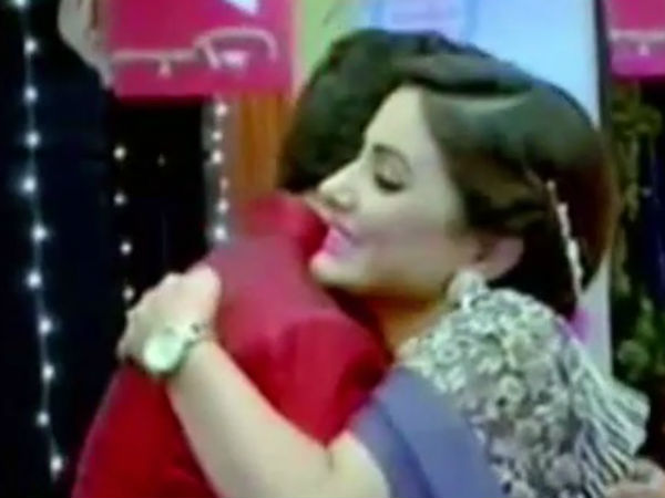 Akshara Hugs Naitik Akshara Hugs Naitik