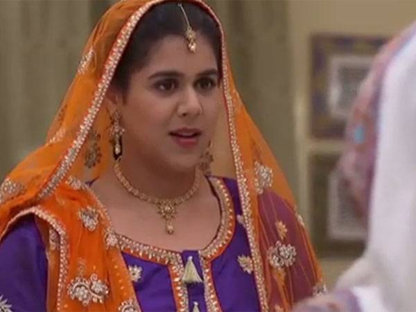 lucky komal badho bahu