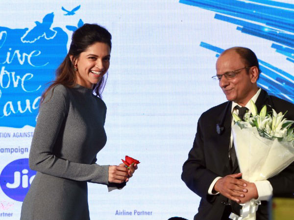 When Deepika Shared Her Story When Deepika Shared Her Story