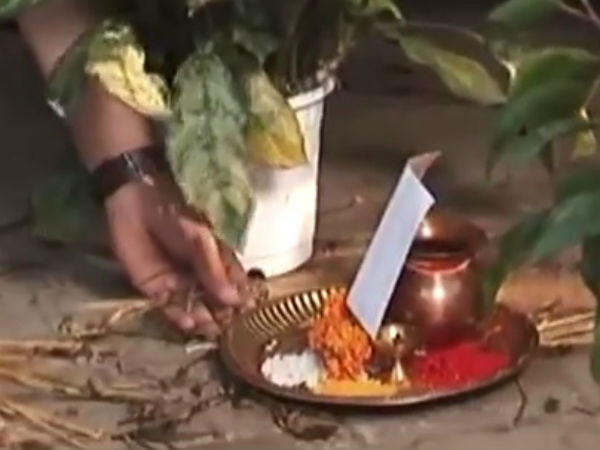 Ravish Tries To Hide The Plate