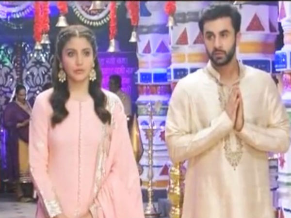 Anushka Sharma & Ranbir Kapoor 