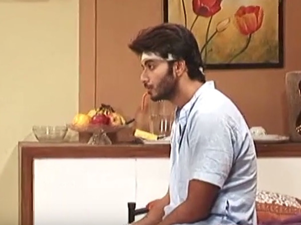 Jana Na Dil Se Door Spoiler: Atharv & Vividha To Come Face-To-Face; Ravish Shocked! (PICS) Jana Na Dil Se Door Spoiler: Atharv & Vividha To Come Face-To-Face; Ravish Shocked! (PICS)