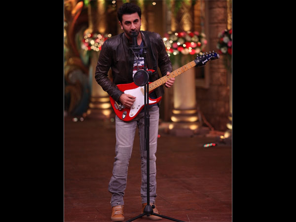 Comedy Nights Bachao Taaza: Karan Johar Dances On Ranbir Kapoor’s Tune (PICS) Comedy Nights Bachao Taaza: Karan Johar Dances On Ranbir Kapoor’s Tune (PICS)