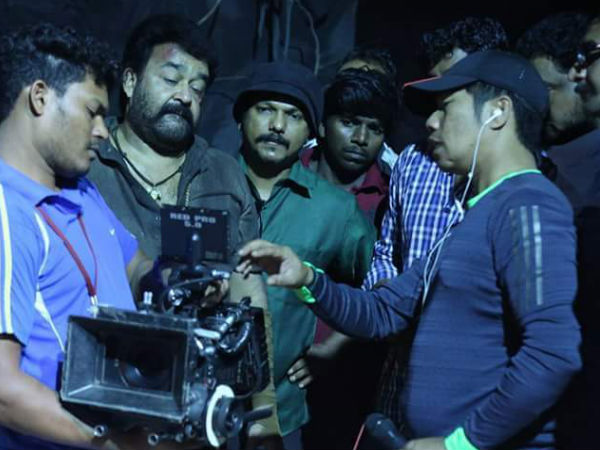 SHOCKING! A Senior Director Advised Mohanlal To Reject Pulimurugan SHOCKING! A Senior Director Advised Mohanlal To Reject Pulimurugan