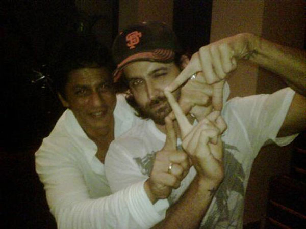 Shahrukh Was Waiting For Kaabil's Trailer