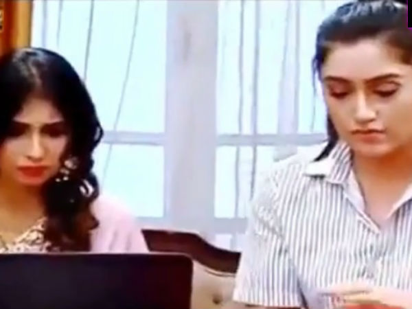 Simmi Helping Mihika! Simmi Helping Mihika!