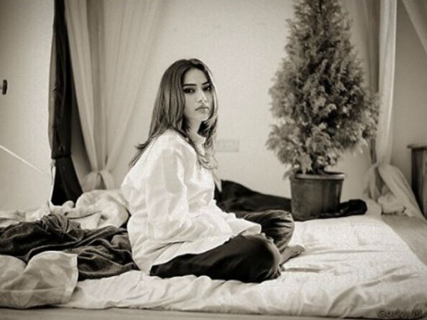 Surbhi In Tanhaiyan