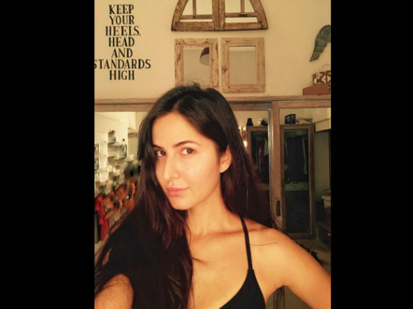 No Make-up Waali Selfie No Make-up Waali Selfie