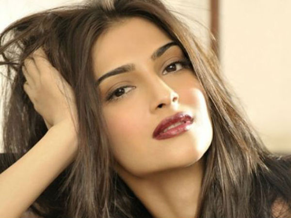 Sonam Kapoor On Working With Shahrukh Khan