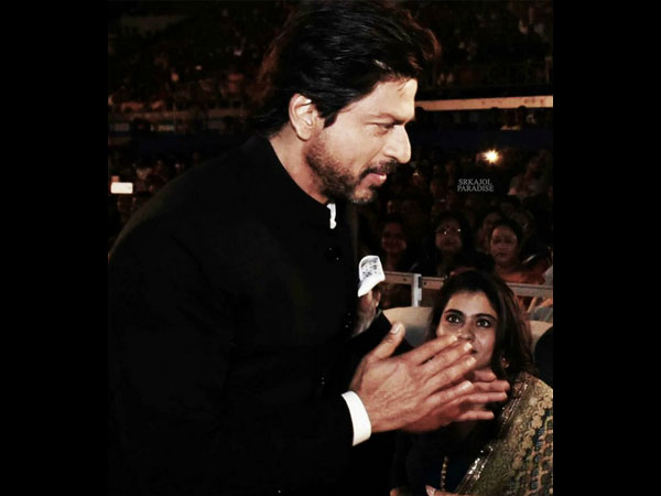 The Way She's Looking At SRK The Way She's Looking At SRK