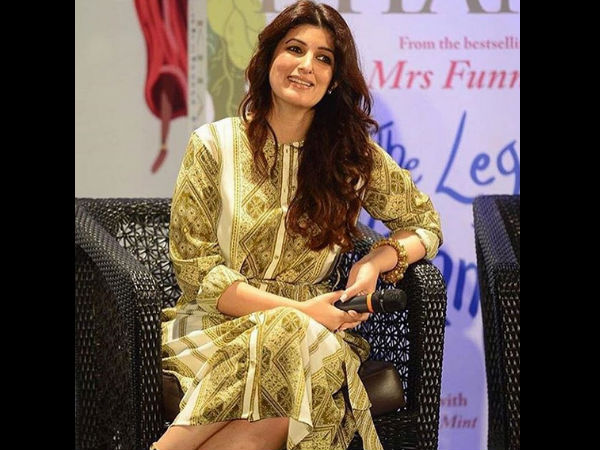 Twinkle Dedicated Her Book To Akshay