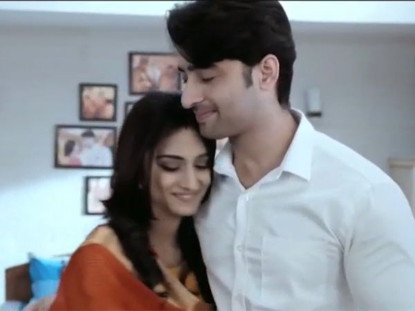 Dev Apologises To Sona