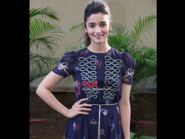 alia-bhatt-talks-about-deepika-padukone-look-from-padmavati