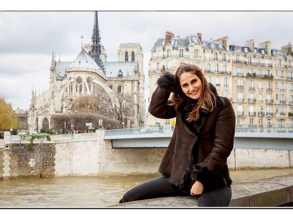 Vaani Kapoor Befikre Paris France Viva La France
