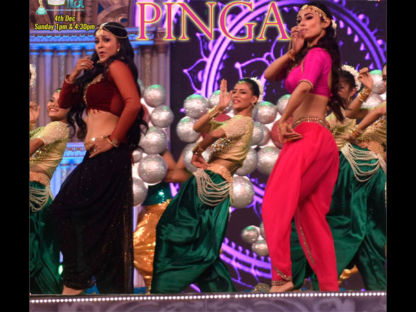 Mouni & Barkha Burn The Dance Floor Mouni & Barkha Burn The Dance Floor