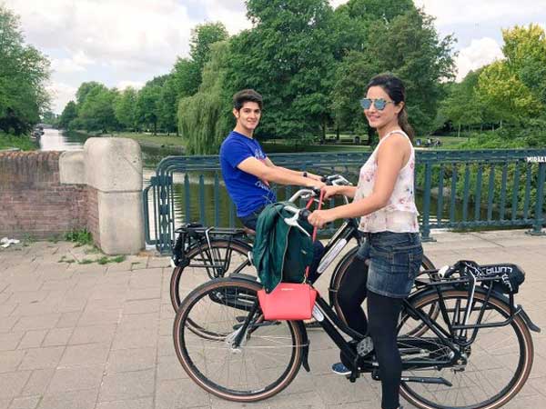 Hina-Rohan Hina-Rohan