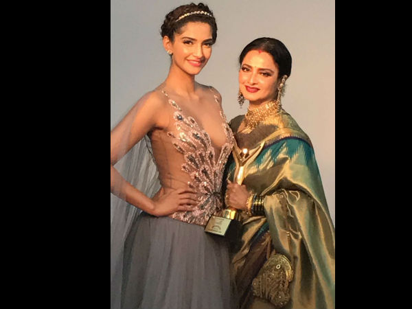 Sonam With Rekha Sonam With Rekha