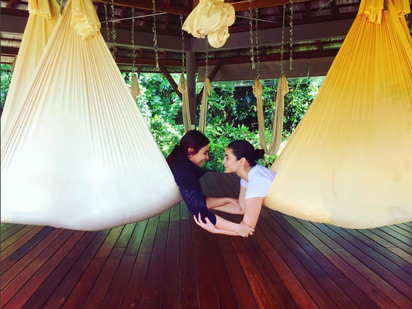 Alia Bhatt Holiday In Maldives Vacation Shaheen Bhatt