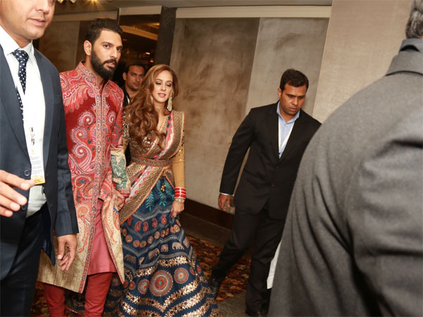 Yuvraj Singh Hazel Keech Wedding Reception New Delhi Yuvraj Singh Hazel Keech Wedding Reception New Delhi