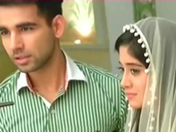 Naksh Supports Naira