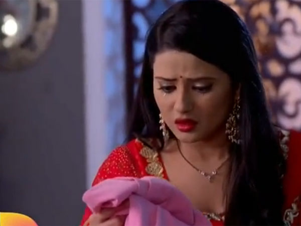 Tanuja Meets With An Accident Tanuja Meets With An Accident