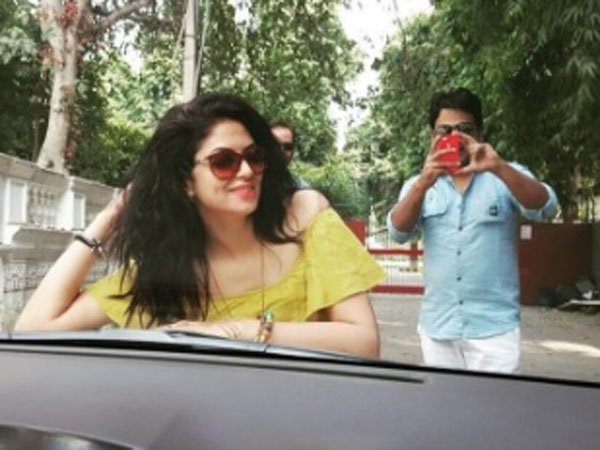 No Cards, No Frenzy...