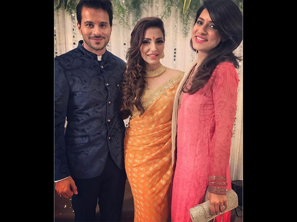 Simple Kaul With The Couple