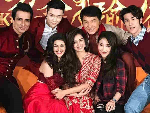 On Having Catfights With Her Co-Star Amyra Dastur