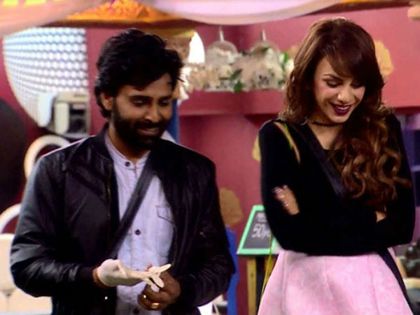 Is Manveer Attracted To Nitibha?