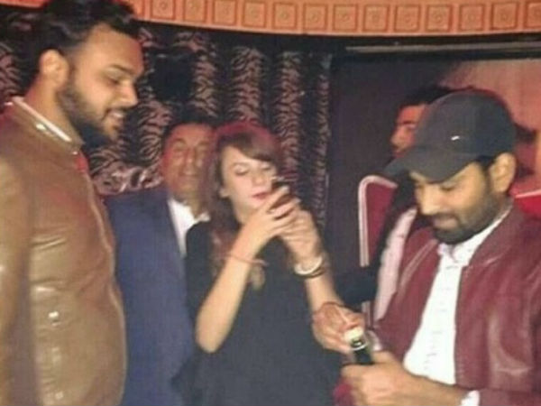 Manveer Spotted Partying With Nitibha