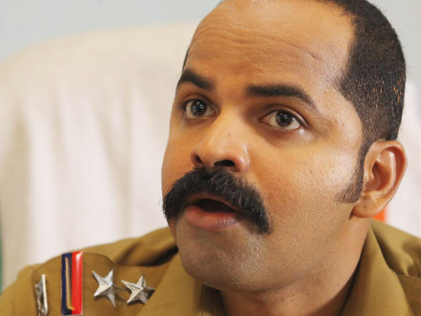 Vinay Forrt as Inspector Damu