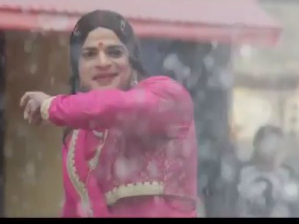 Gulabo Spreads Her Magic Gulabo Spreads Her Magic