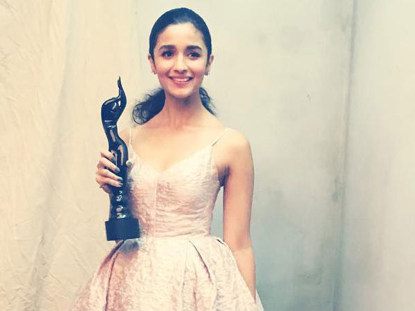 How Can SRK Leave Alia?