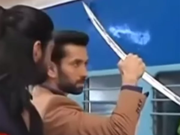 Kaali Attacks Om Kaali Attacks Om