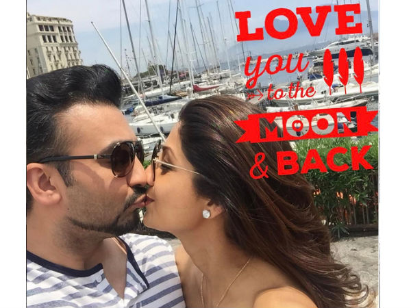 Shilpa Shetty Kissing Raj Kundra Valentine's Day Kisses