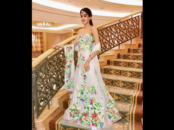 Khushi Kapoor Khushi Kapoor