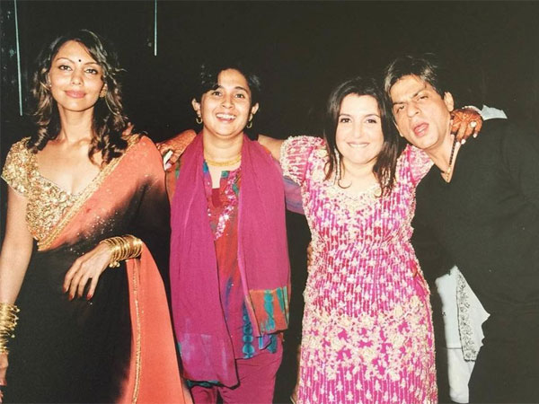 Farah With SRK & Gauri Farah With SRK & Gauri