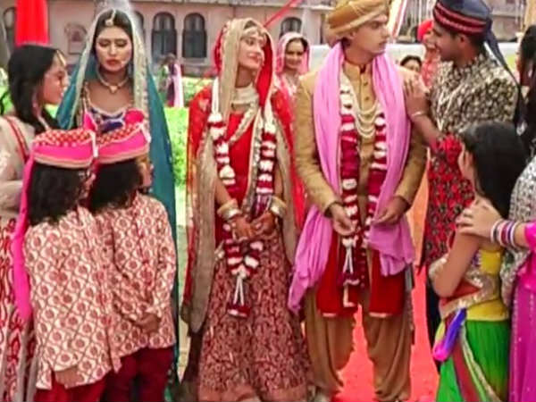 Kartik & Naira Kartik & Naira