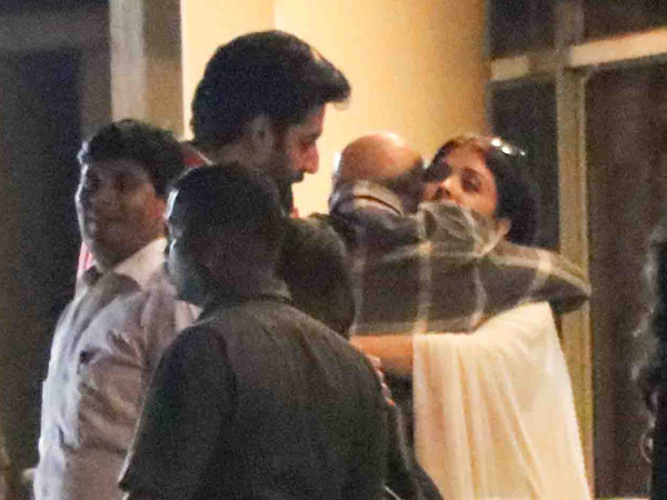 Aishwarya With Mickey Contractor Aishwarya With Mickey Contractor