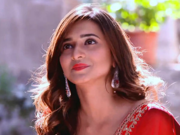 Vividha Lies To Sujatha