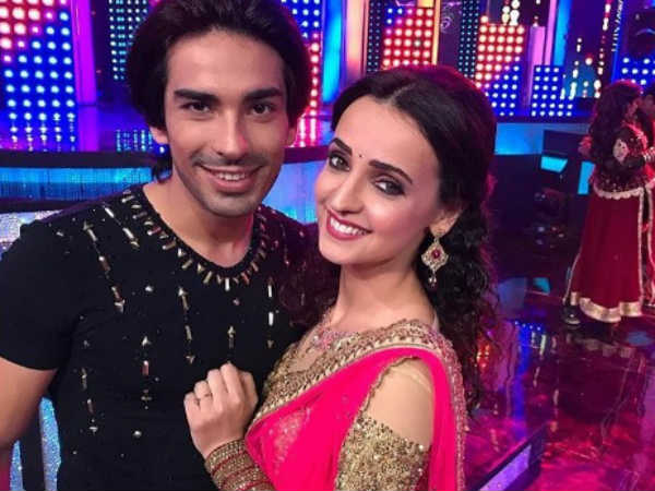 Sanaya-Mohit Sanaya-Mohit