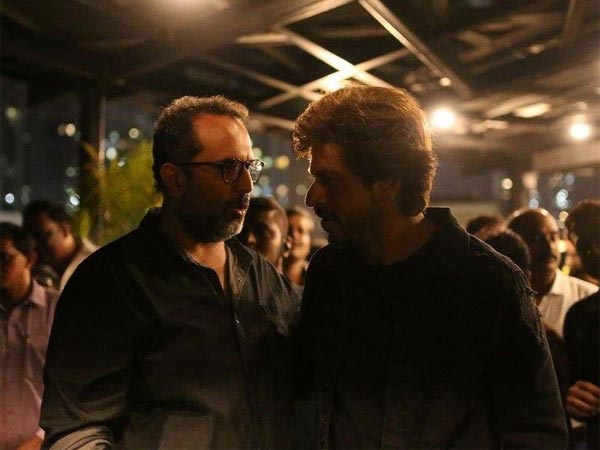 SRK Wants To Produce Four-Five Films In A Year