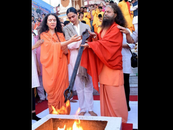 Deepika In Rishikesh Deepika In Rishikesh