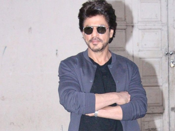 SRK Doesn't Like To Take A Break & Here's Why..